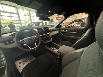 2026 Ford Explorer Tremor w/ Custom Two-Tone Wrap