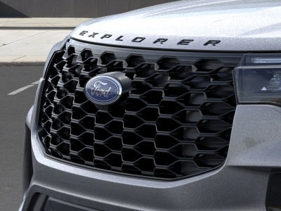 2026 Ford Explorer Custom Black-Top Edition