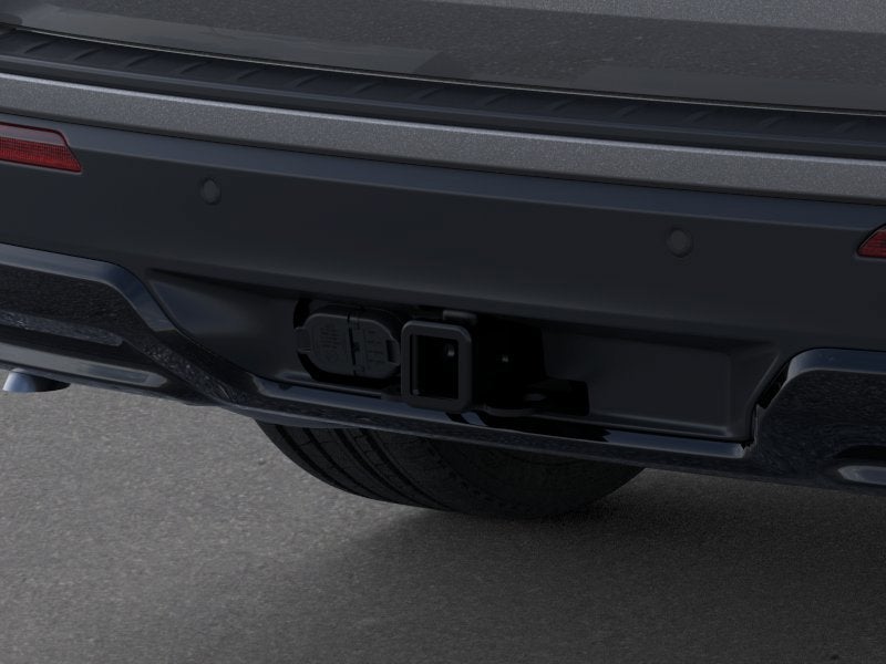 2026 Ford Explorer Custom Black-Top Edition