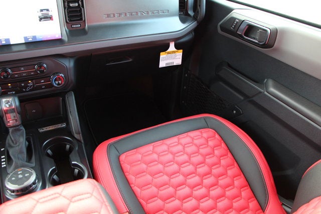 2024 Ford Bronco SoFlo Edition