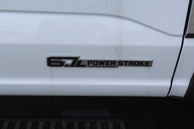 2025 Ford Chassis Cab F-550® XL