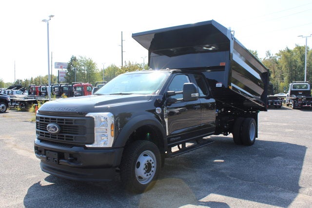 2025 Ford Chassis Cab F-550® XL