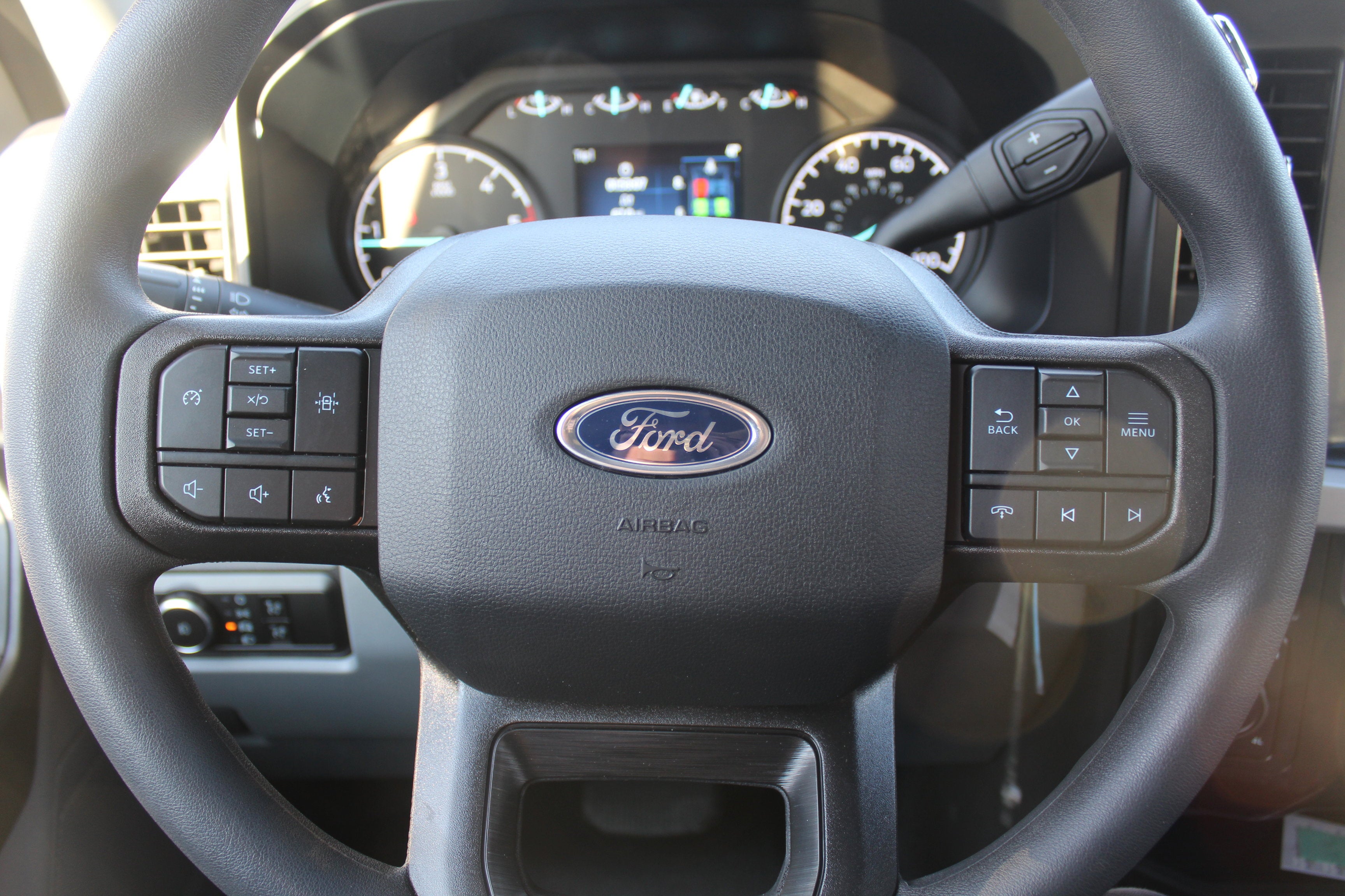2026 Ford Super Duty F-350 DRW XL Service Body