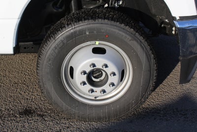 2026 Ford Super Duty F-350 DRW XL Service Body