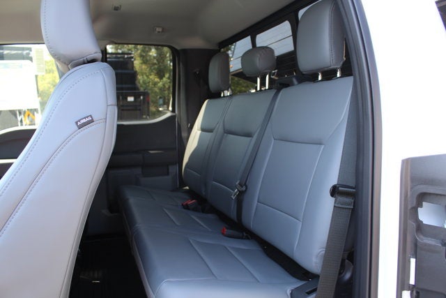 2025 Ford Chassis Cab F-350® XL