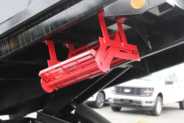 2025 Ford Chassis Cab F-350® XL