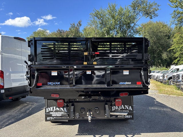 2025 Ford Chassis Cab F-350® XL