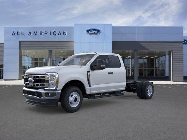 2026 Ford Chassis Cab F-350® XL