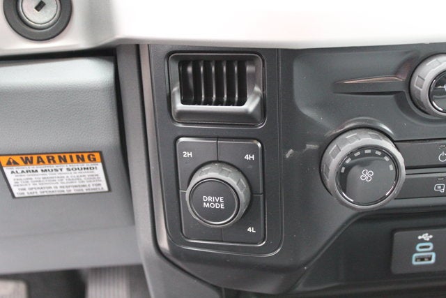 2025 Ford Chassis Cab F-600® XL