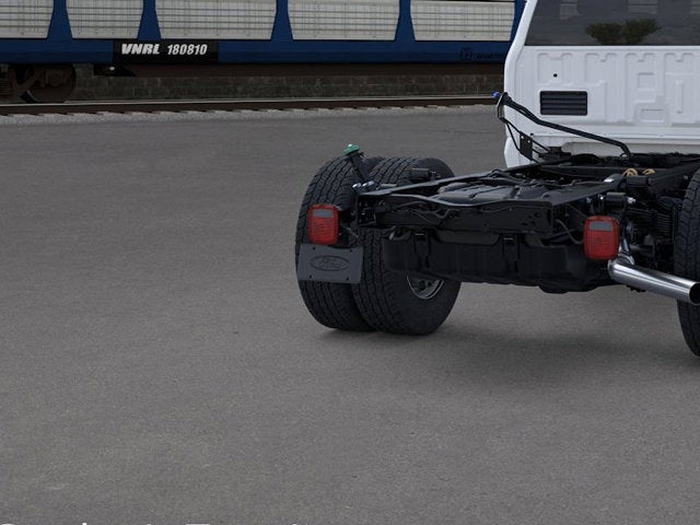 2025 Ford Chassis Cab F-600® XL
