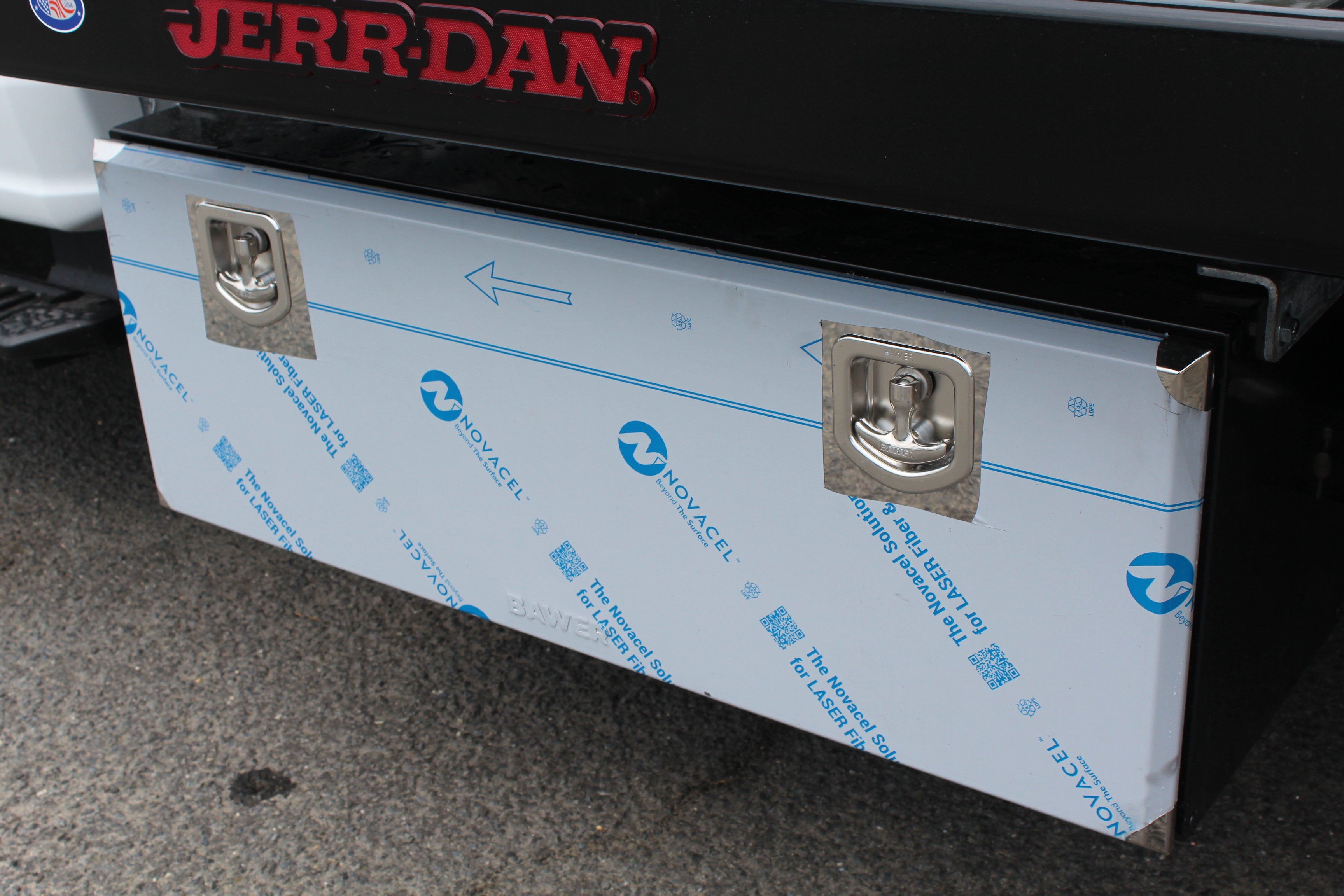 2026 Ford F-600 Jerr-Dan 6-Ton Steel XLP SD Carrier
