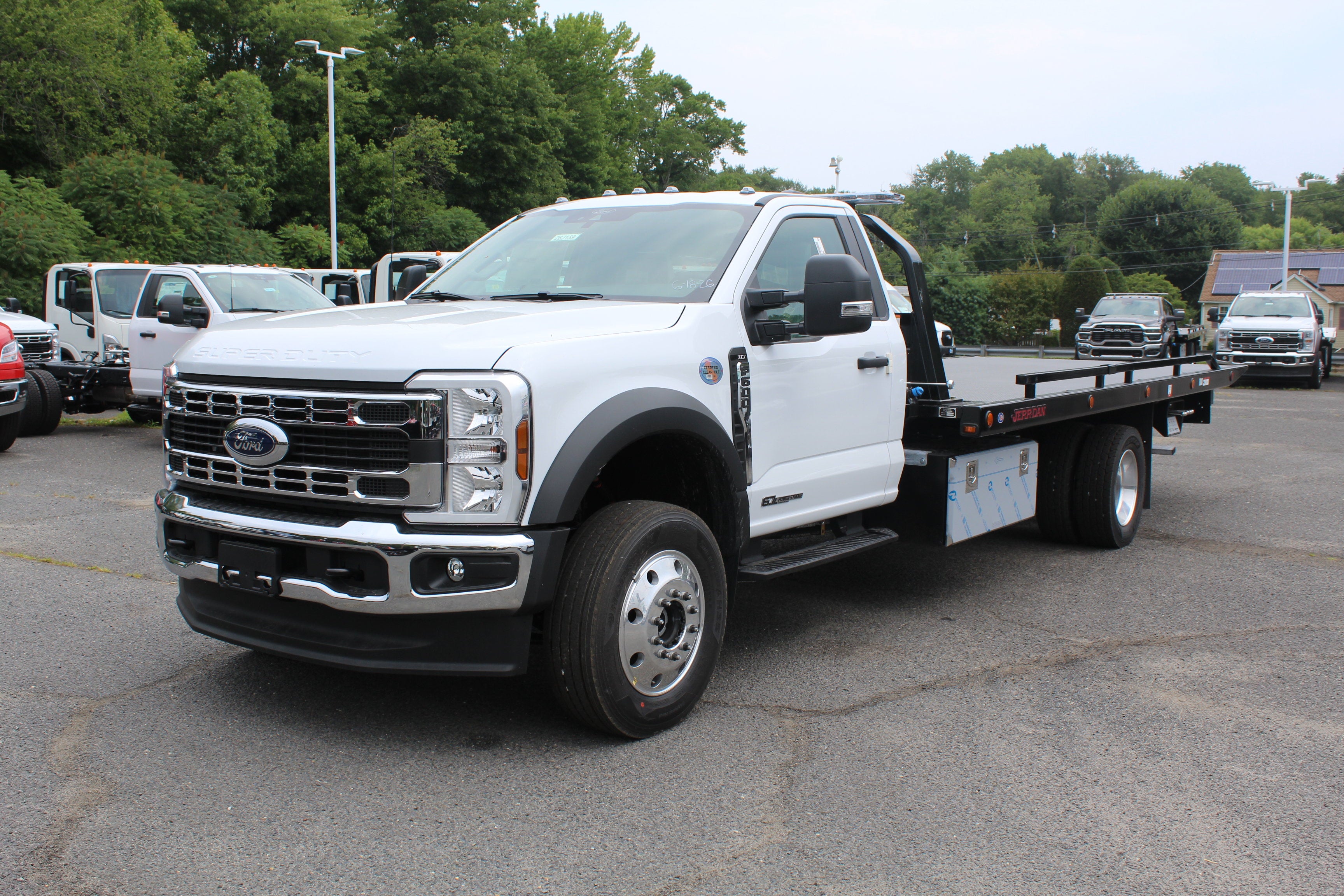 2026 Ford F-600 Jerr-Dan 6-Ton Steel XLP SD Carrier