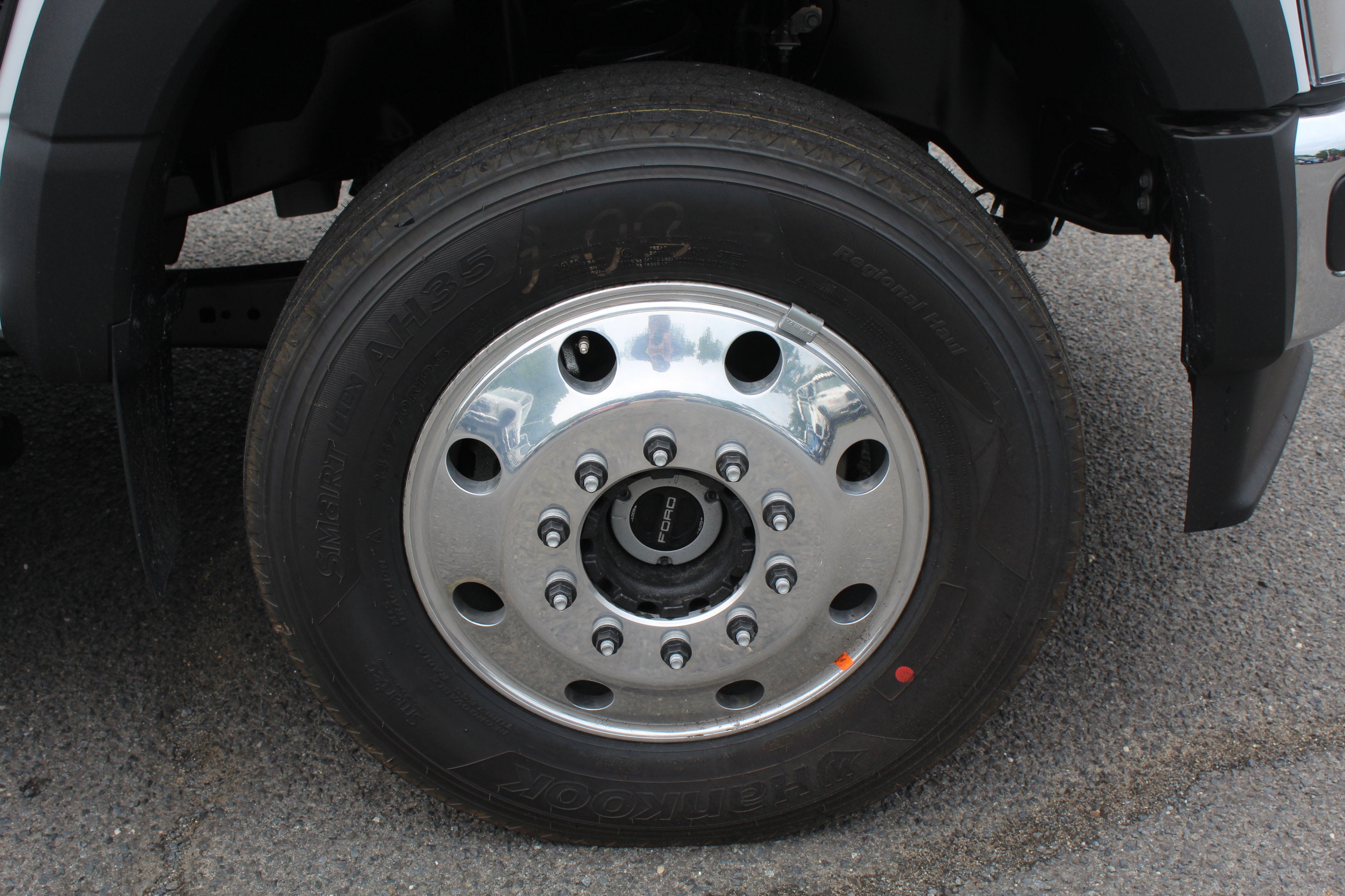 2026 Ford F-600 Jerr-Dan 6-Ton Steel XLP SD Carrier