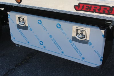 2026 Ford F-600 Jerr-Dan 6-Ton Dual-Angle Aluminum XLP SD Carrier