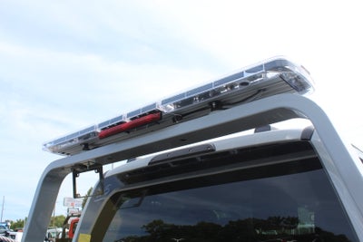 2026 Ford Chassis Cab F-550® LARIAT®