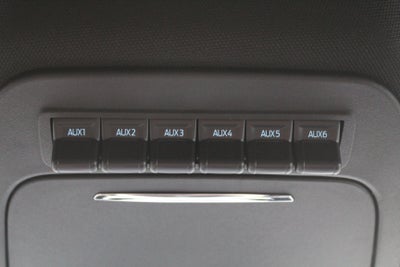 2027 Ford Chassis Cab F-550® Platinum