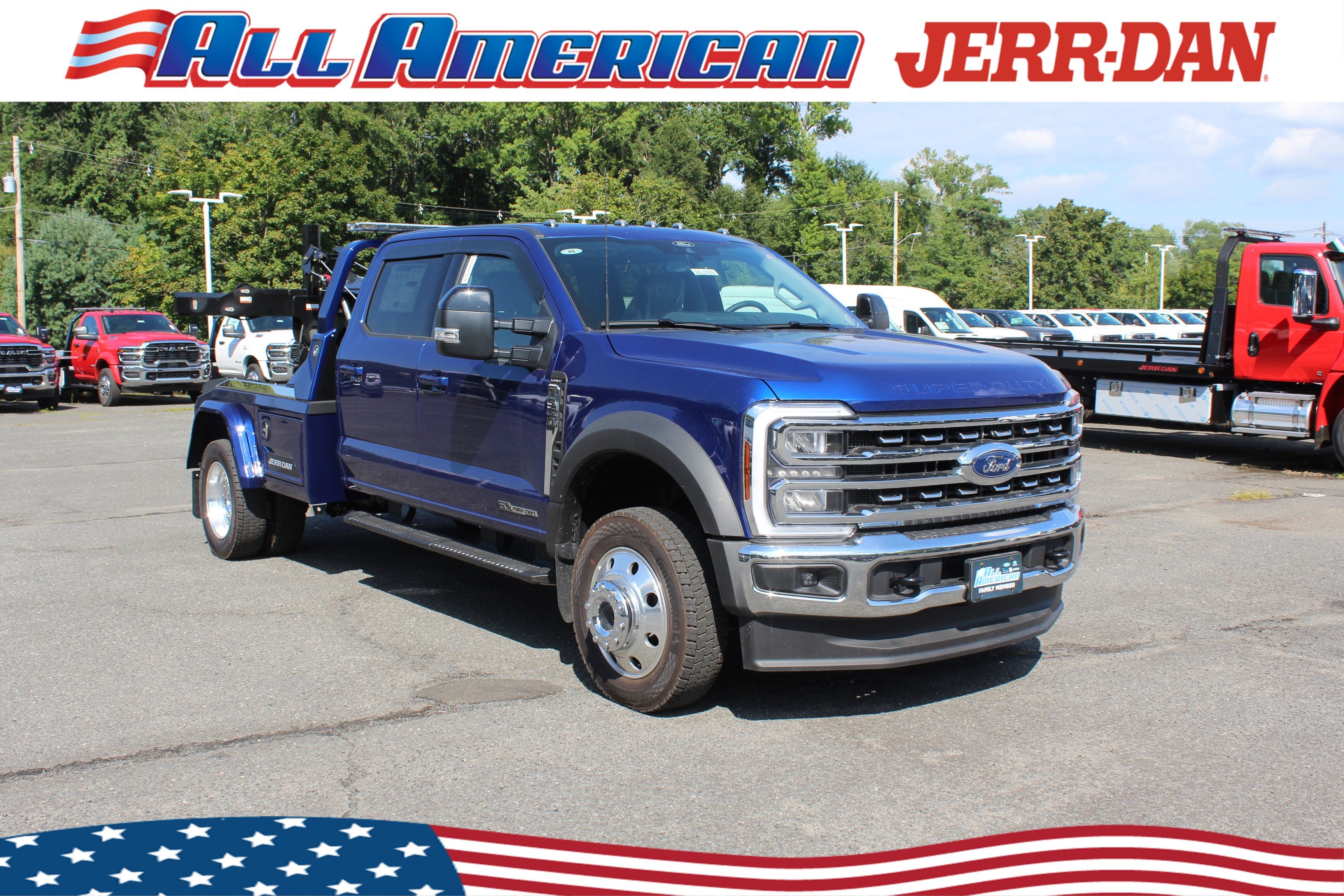 2026 Ford Chassis Cab F-550® LARIAT®