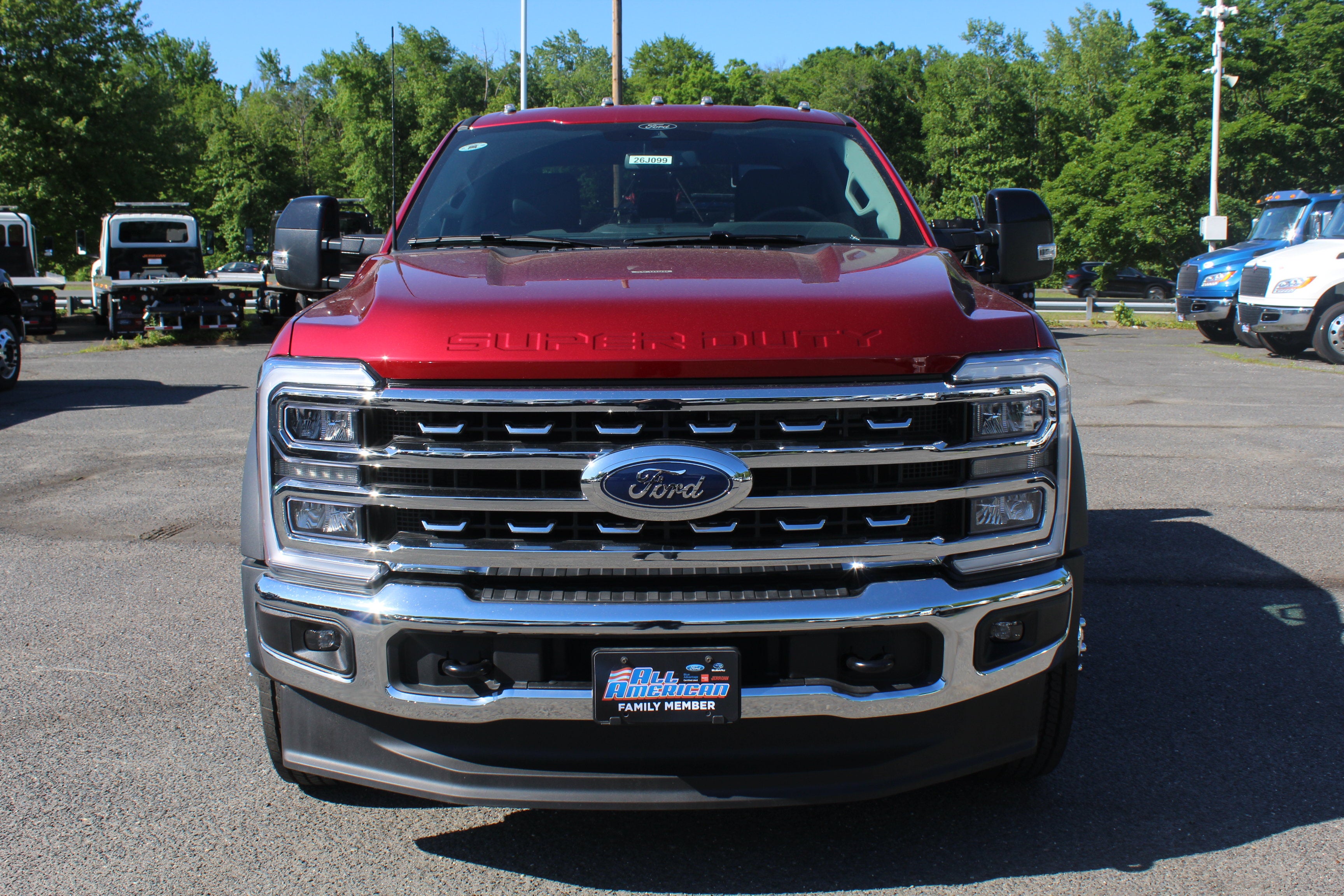 2026 Ford Chassis Cab F-550® LARIAT®
