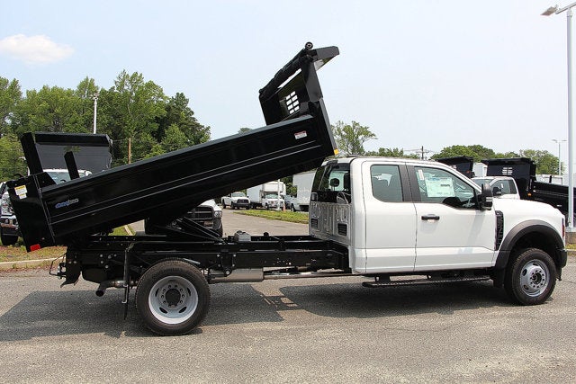2025 Ford Chassis Cab F-550® XL