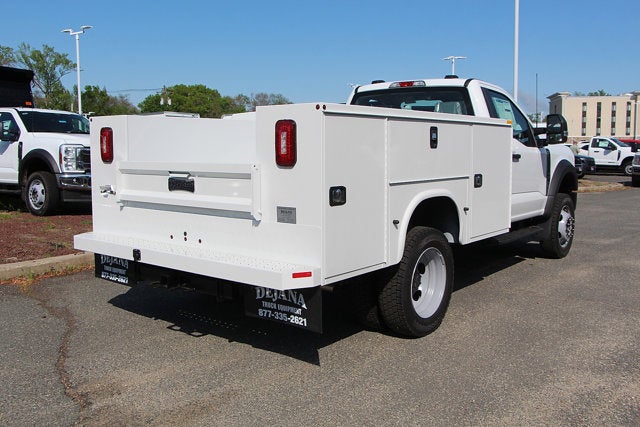 2025 Ford Chassis Cab F-450® XL
