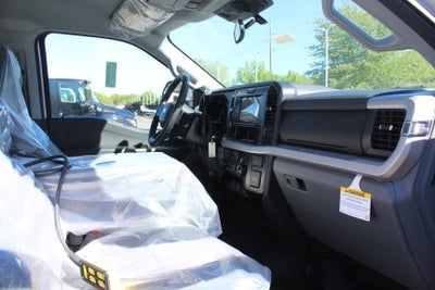 2026 Ford Chassis Cab F-450® XLT