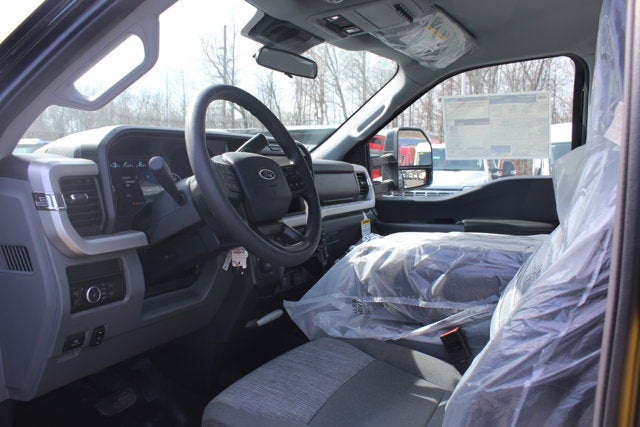 2026 Ford Chassis Cab F-450® XLT