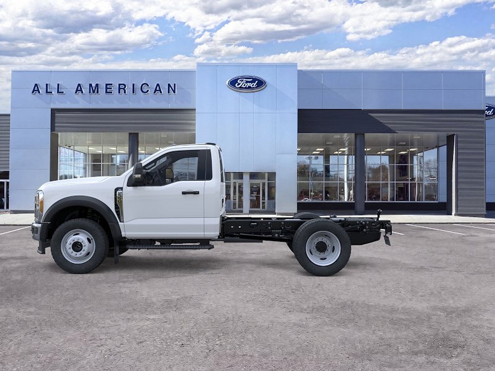 2026 Ford Super Duty F-550 DRW XL
