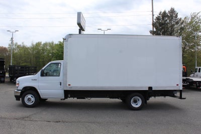 2027 Ford Dry Freight Box Truck E-350 16 FT DuraCube Pro Aluminum Body