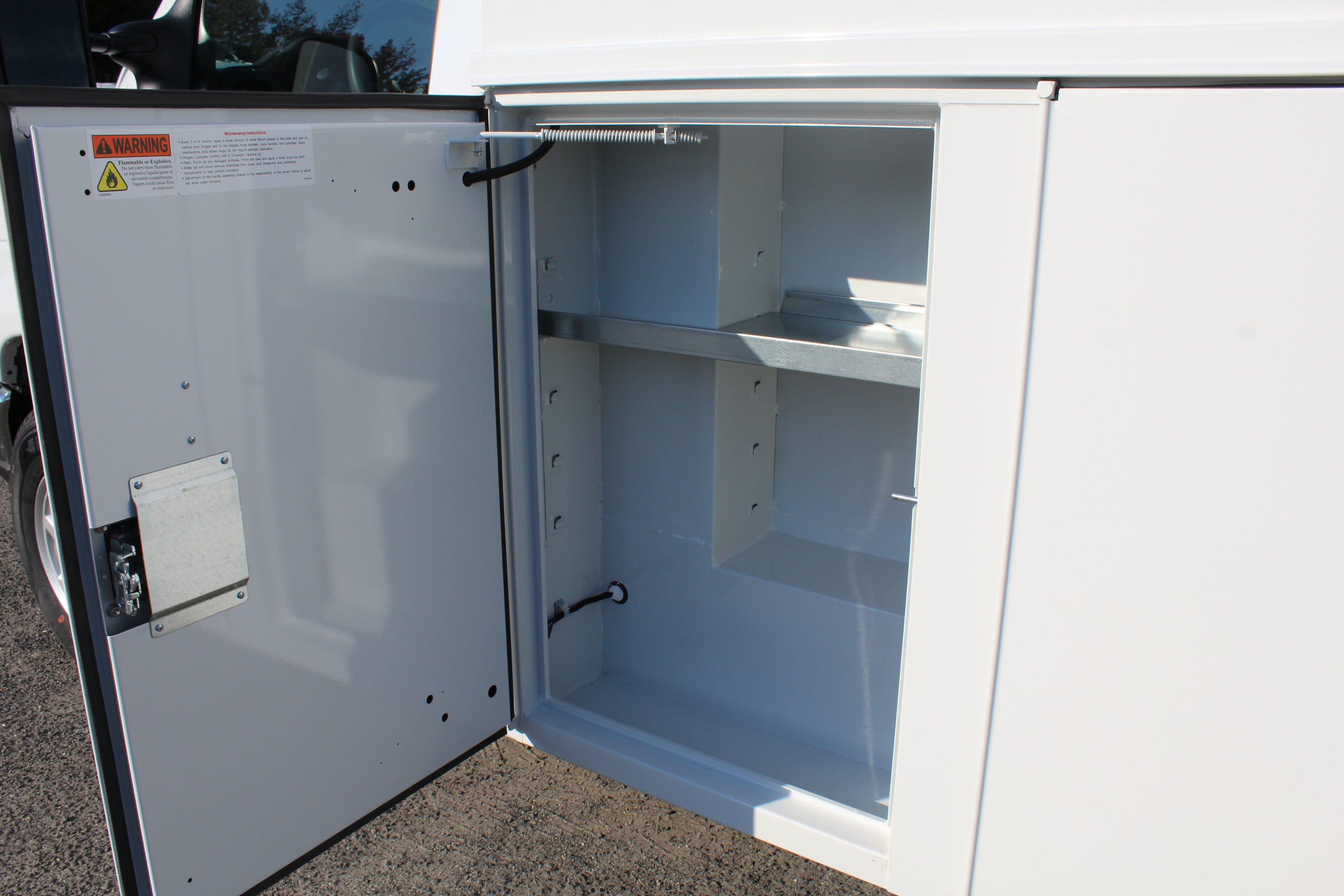 2027 Ford Econoline Cutaway E-350 SRW