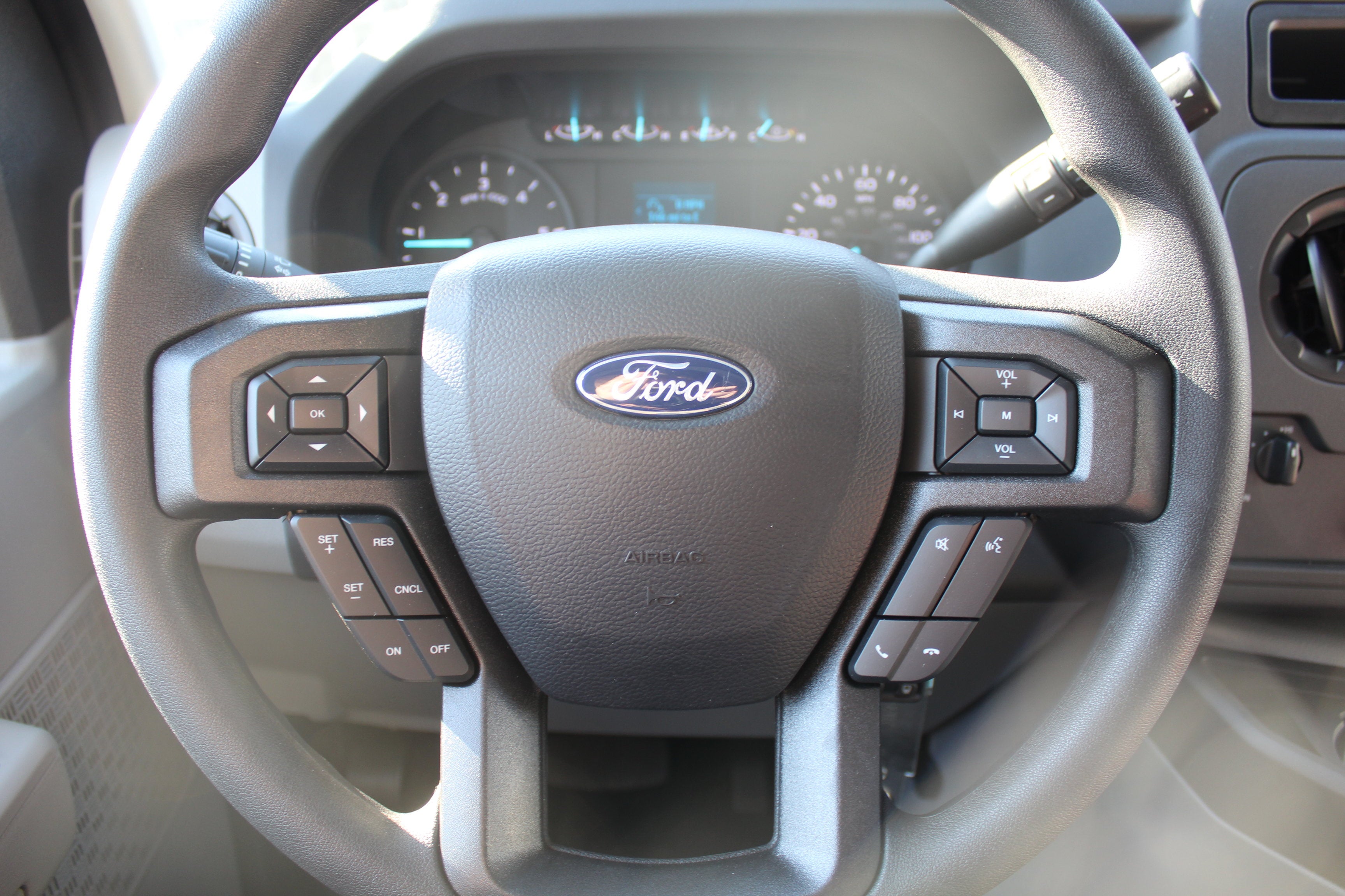 2027 Ford Econoline Cutaway E-350 SRW