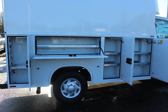2026 Ford Econoline Cutaway E-350 SRW