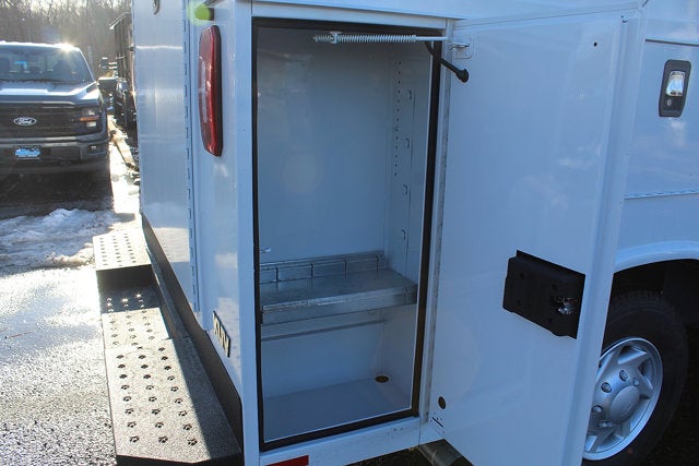 2026 Ford Econoline Cutaway E-350 SRW