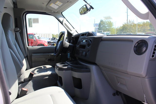 2026 Ford Econoline Cutaway E-350 SRW