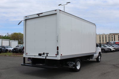 2027 Ford Econoline Cutaway E-350 SRW