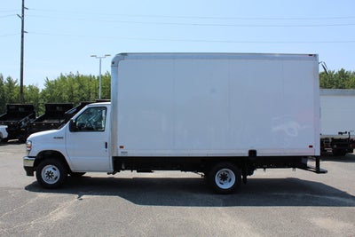 2026 Ford Econoline Cutaway E-350 SRW