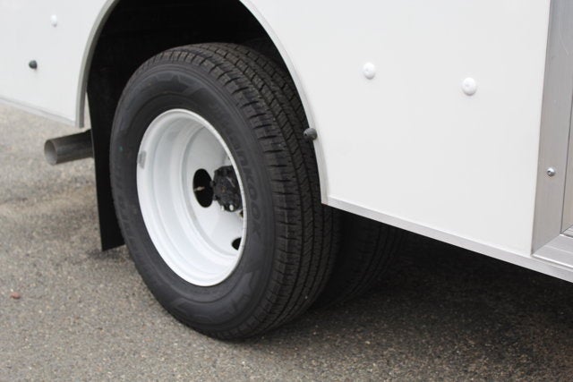 2026 Ford Econoline Cutaway E-450 DRW