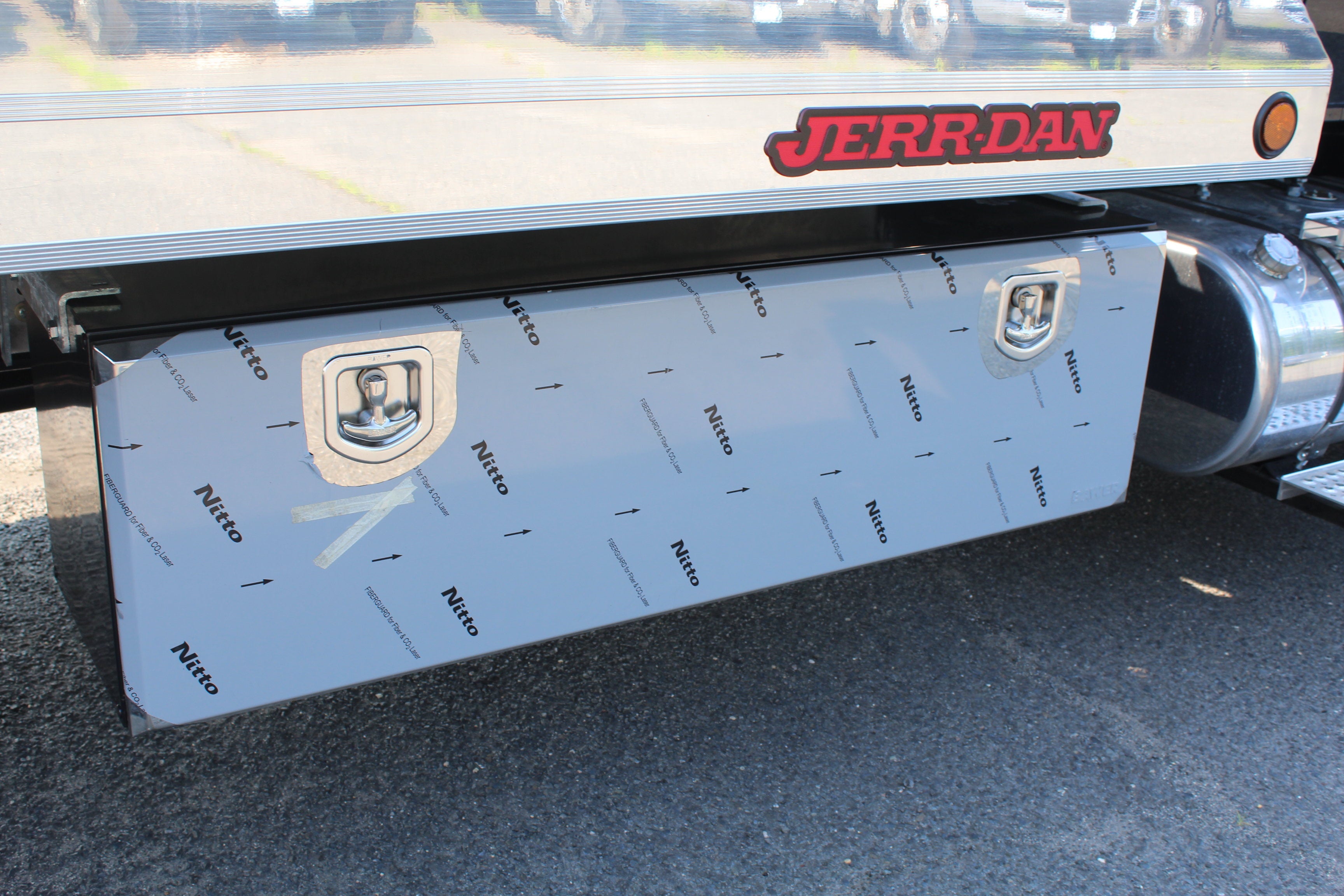 2027 International MV607 Jerr-Dan 6-Ton Aluminum XLP SD Carrier