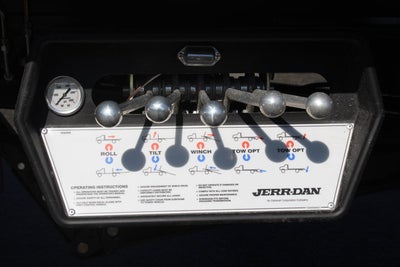 2026 International MV607 Jerr-Dan 6-Ton Dual-Angle Steel XLP SD Carrier