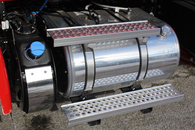 2026 International MV607 Jerr-Dan 6-Ton Dual-Angle Steel XLP SD Carrier