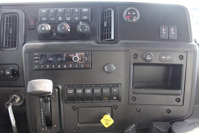 2026 International MV607 Jerr-Dan 6-Ton Dual-Angle Steel XLP SD Carrier