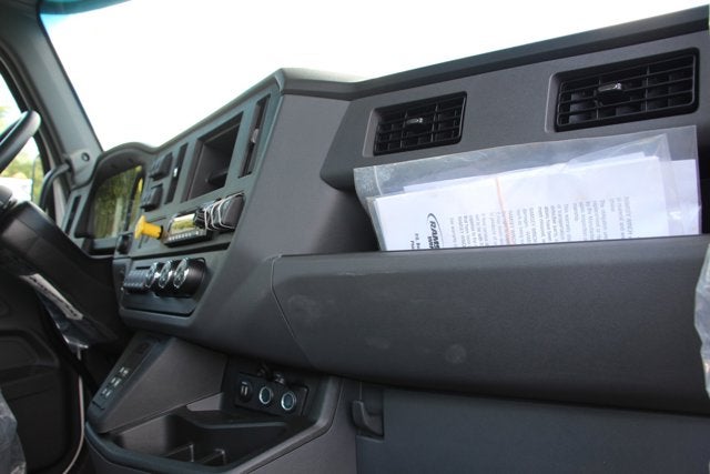 2025 Peterbilt 536 22' Aluminum XLP Jerr-Dan Carrier