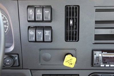 2025 Peterbilt 536 22' Aluminum XLP Jerr-Dan Carrier