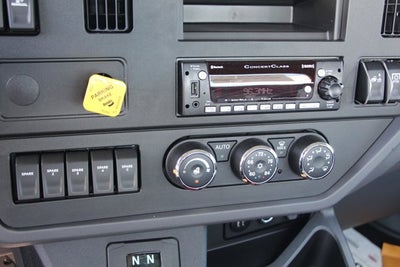 2025 Peterbilt 536 22' Aluminum XLP Jerr-Dan Carrier