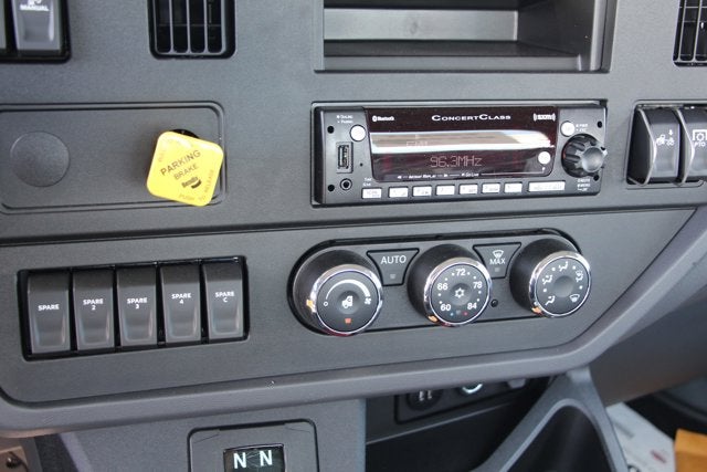 2025 Peterbilt 536 22' Aluminum XLP Jerr-Dan Carrier