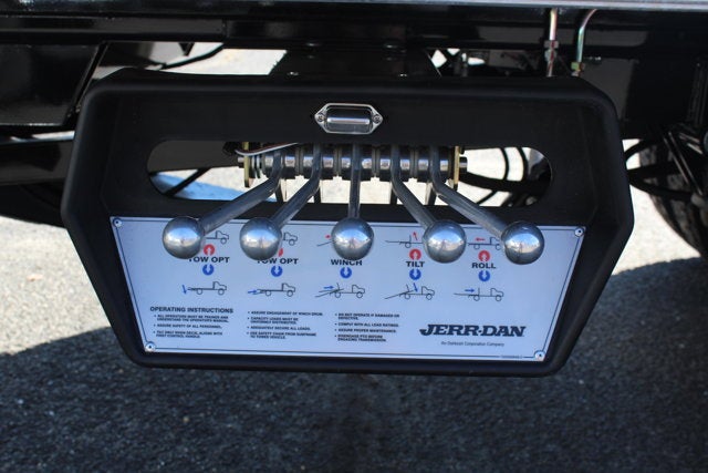 2025 Peterbilt 536 22 FT Aluminum 4x2 Carrier Jerr-Dan