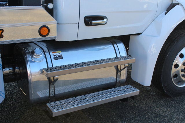 2025 Peterbilt 536 22 FT Aluminum 4x2 Carrier Jerr-Dan