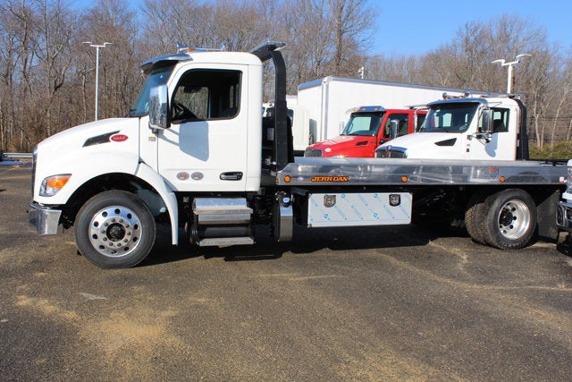 2025 Peterbilt 536 22 FT Aluminum 4x2 Carrier Jerr-Dan
