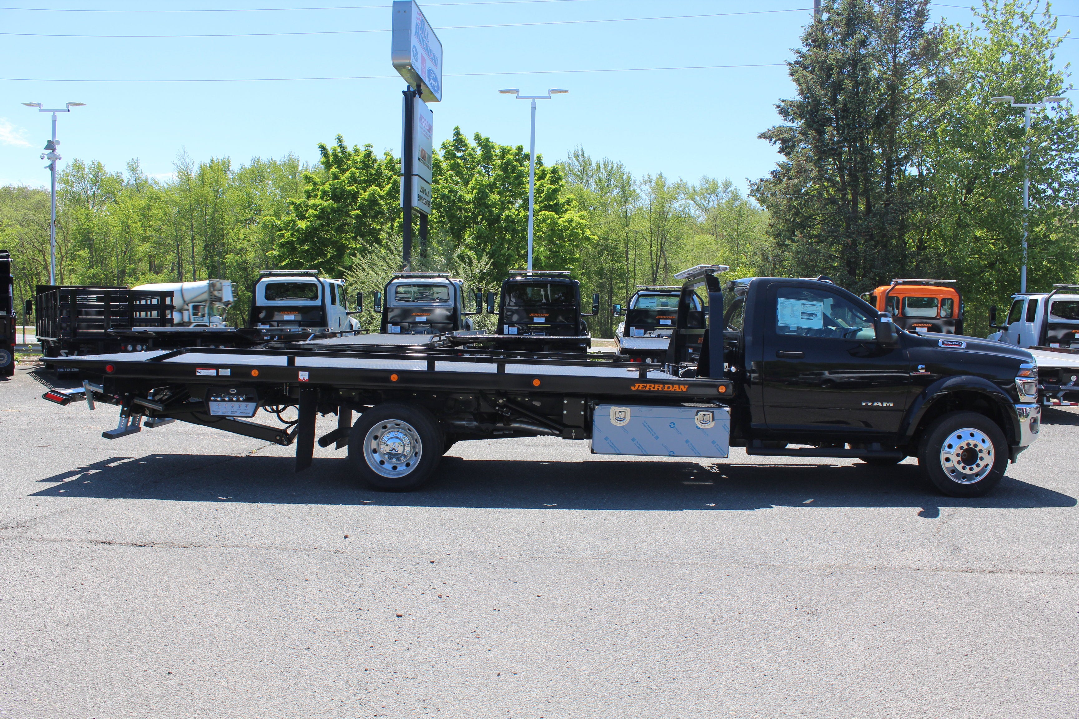 2026 RAM 5500 Jerr-Dan 6-Ton Steel XLP SD Carrier
