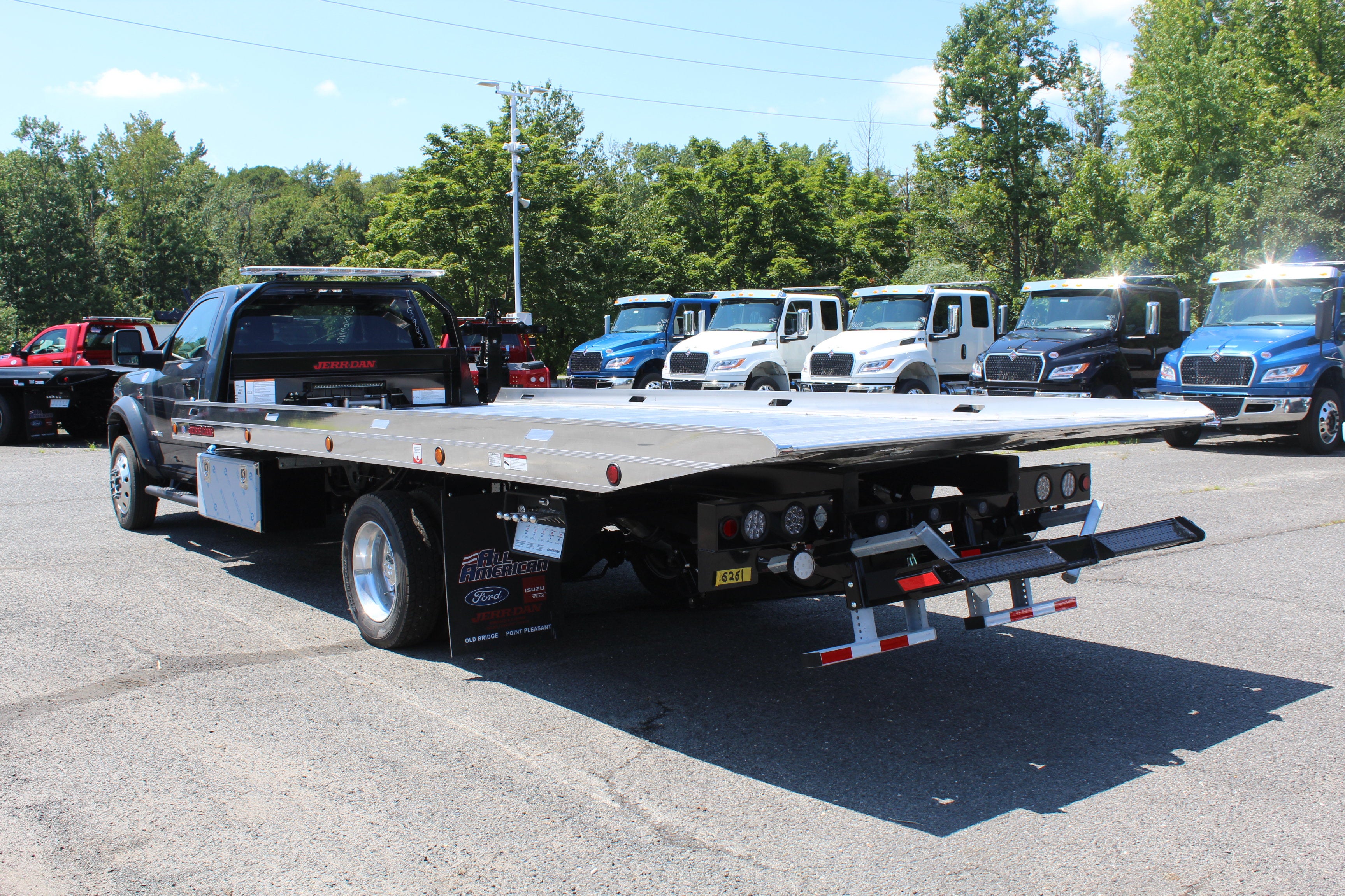 2026 RAM 5500 Jerr-Dan 6-Ton Dual-Angle Aluminum XLP SD Carrier