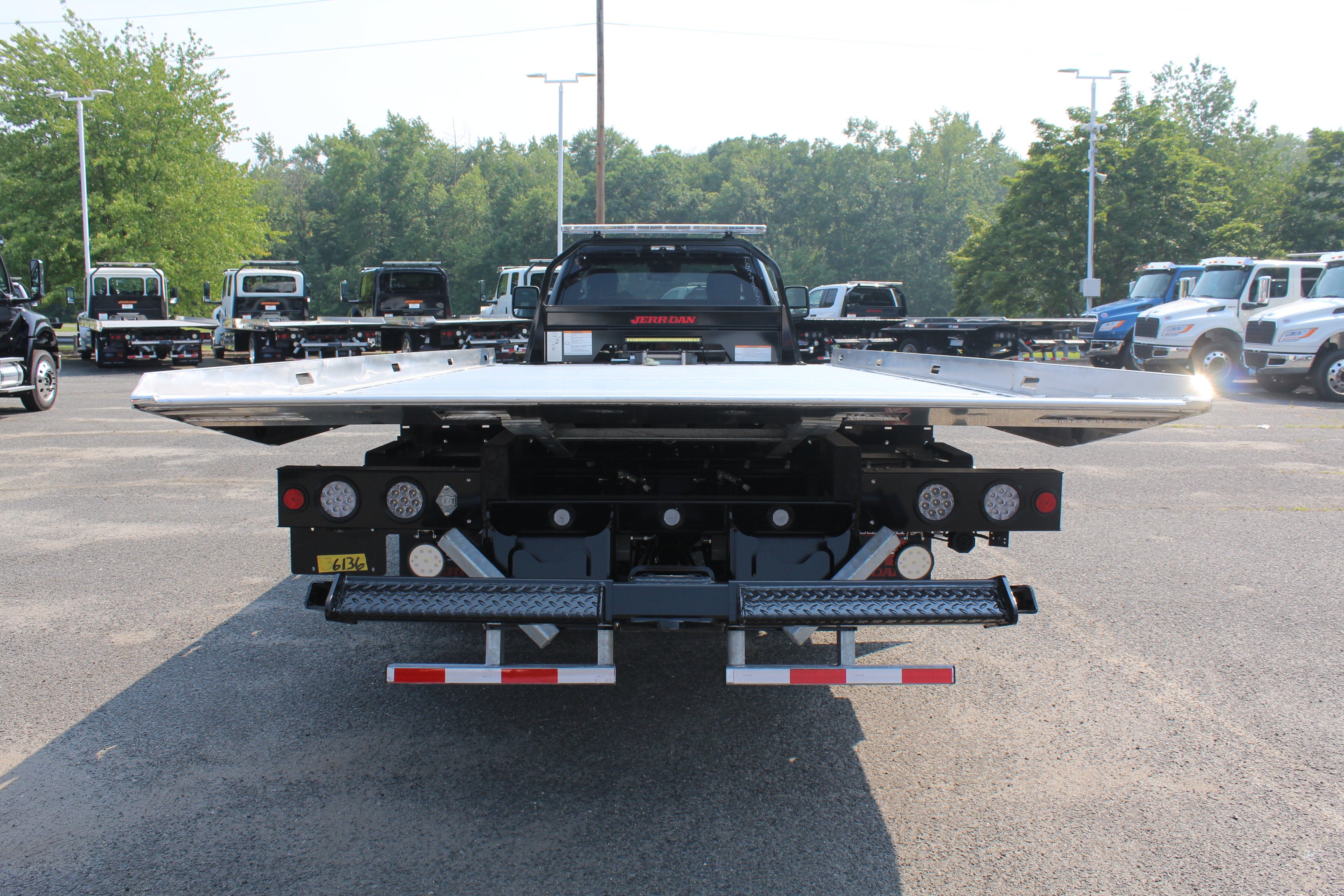 2026 RAM 5500 Jerr-Dan 6-Ton Dual-Angle Aluminum XLP SD Carrier